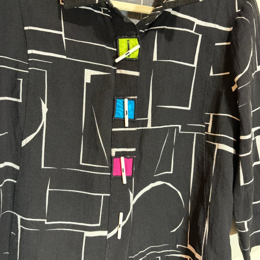 Ali Miles Black Button Down Abstract Geometric Print Pattern Artsy Top Blouse - Picture 6 of 14